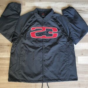 Nike Air Jordan Essentials Coaches Jacket Black Red HF9331-010 Men's Size XL New